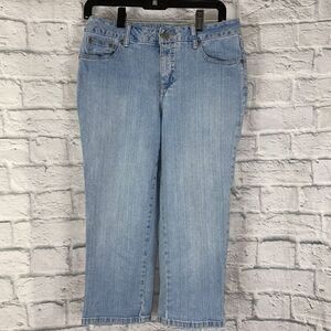 St. John’s Bay light washed Capri jeans Sz 8 women